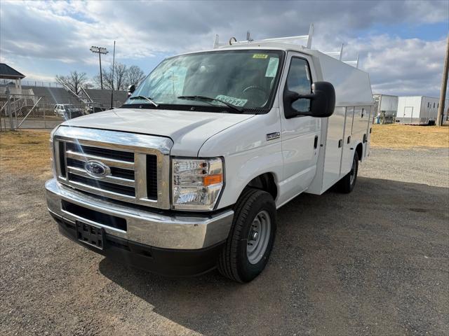 2025 Ford E-350 Cutaway Base for sale in Gaithersburg, MD