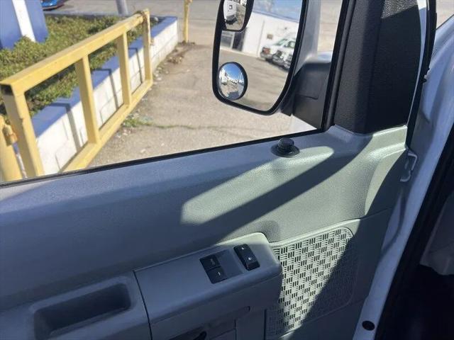 2013 Ford E-150 Commercial