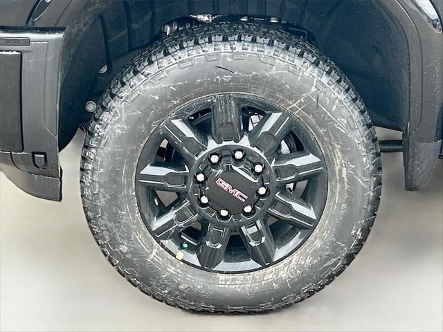 2026 GMC Sierra 3500HD Crew Cab, Long Bed, AT4, 4WD