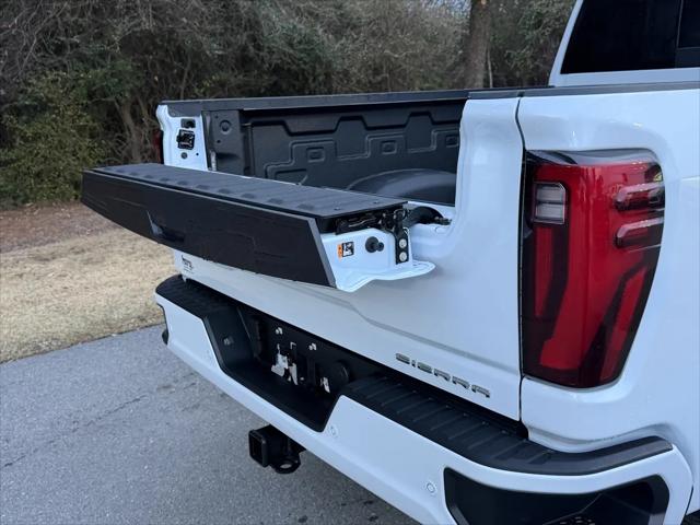 2026 GMC Sierra 2500HD Crew Cab, Standard Bed, Denali, 4WD