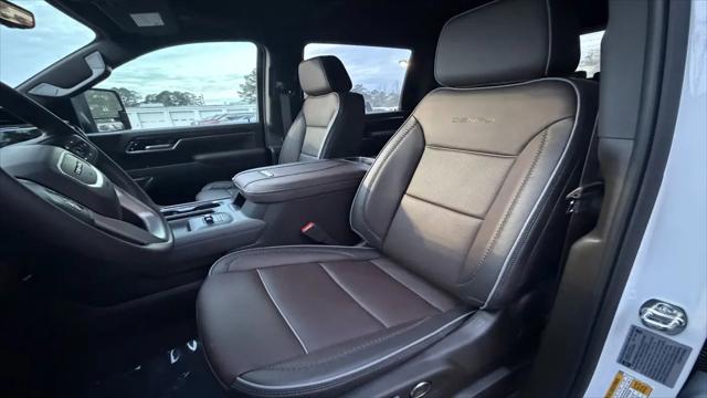 2026 GMC Sierra 2500HD Crew Cab, Standard Bed, Denali, 4WD