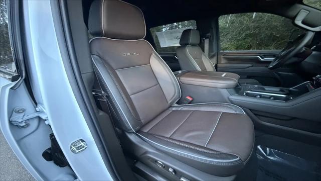 2026 GMC Sierra 2500HD Crew Cab, Standard Bed, Denali, 4WD