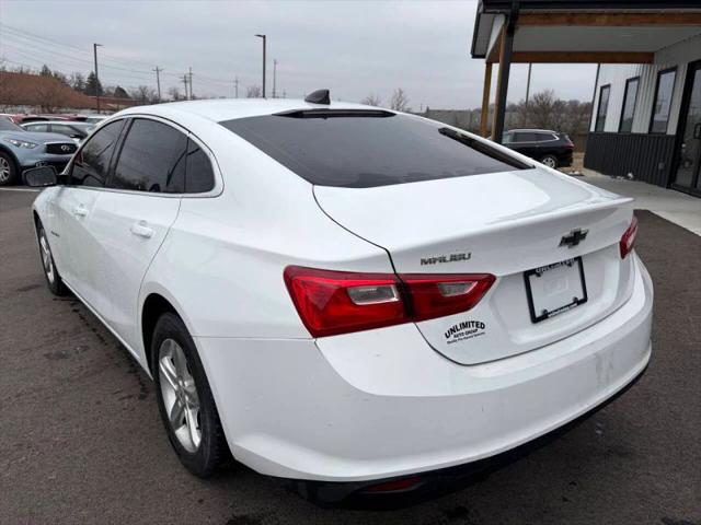 2022 Chevrolet Malibu FWD LS