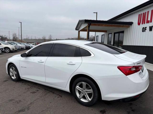 2022 Chevrolet Malibu FWD LS