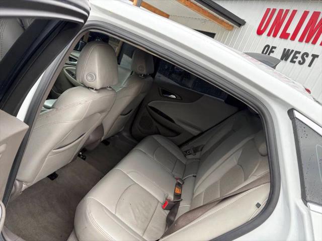 2022 Chevrolet Malibu FWD LS