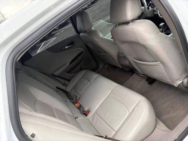 2022 Chevrolet Malibu FWD LS
