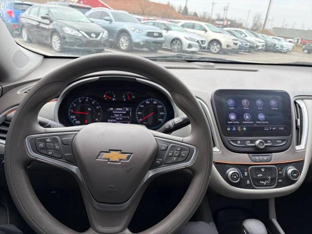 2022 Chevrolet Malibu FWD LS