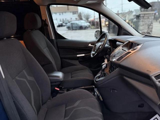 2017 Ford Transit Connect XLT