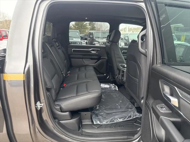 2026 Ram 1500 Big Horn Crew Cab 4x4 5'7" Box