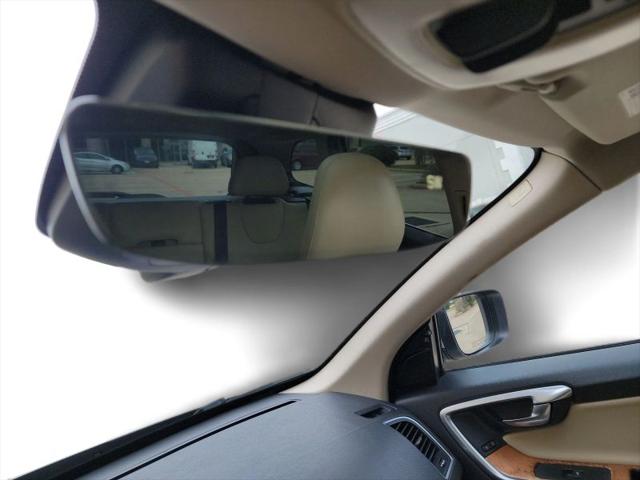 2017 Volvo XC60 T5 Inscription