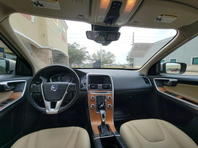 2017 Volvo XC60 T5 Inscription