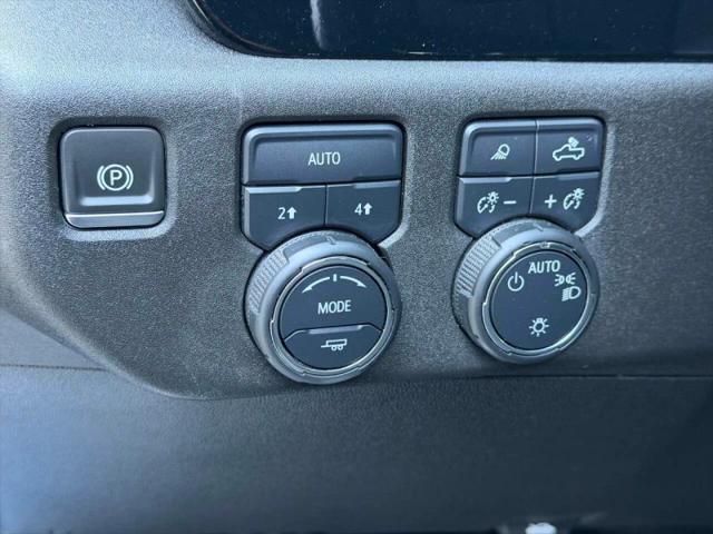 2024 Chevrolet Silverado 1500 4WD Crew Cab Standard Bed LT