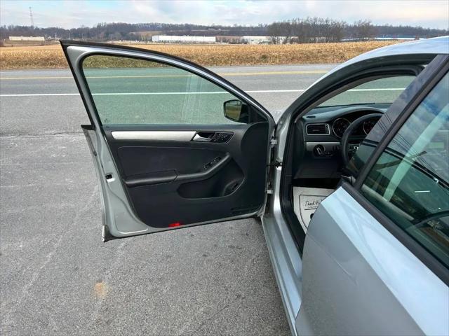 2015 Volkswagen Jetta 1.8T SE