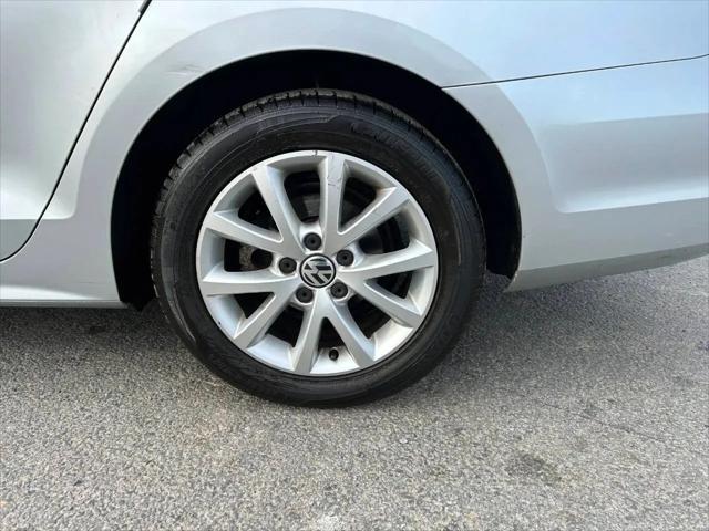 2015 Volkswagen Jetta 1.8T SE