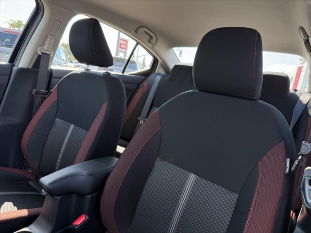 2025 Nissan Versa 1.6 SR