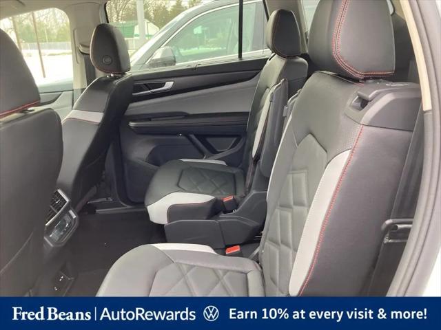 2026 Volkswagen Atlas Peak Edition