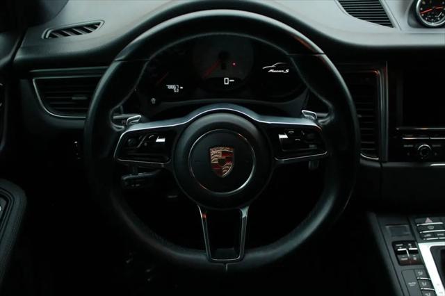 2015 Porsche Macan S