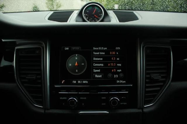 2015 Porsche Macan S