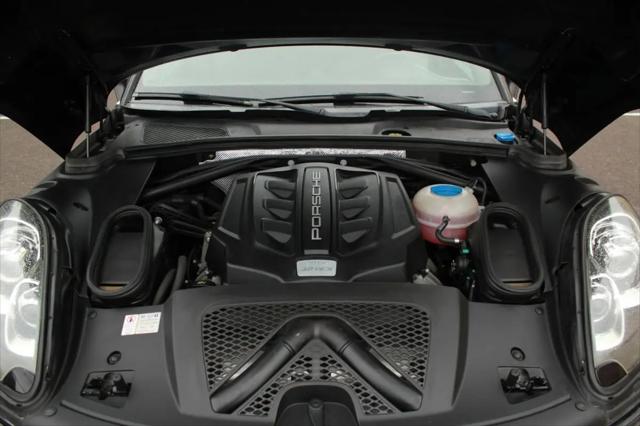 2015 Porsche Macan S