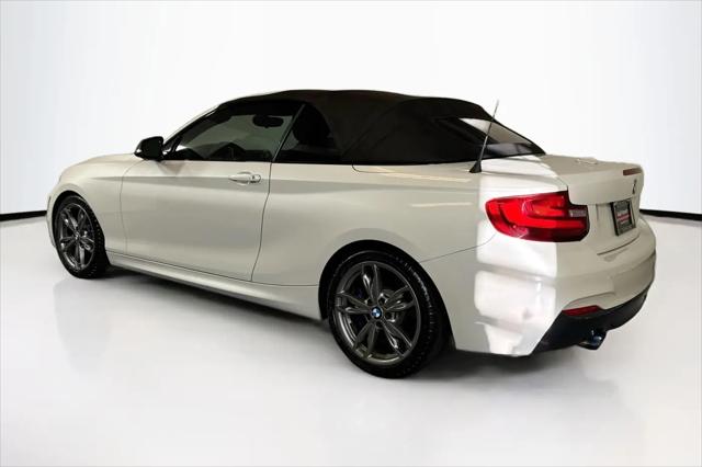 2016 BMW M2 M235i