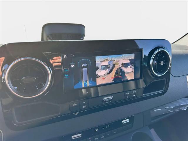 2025 Mercedes-Benz Sprinter 2500 High Roof 4-Cyl Diesel HO