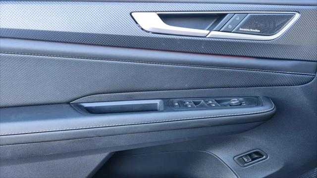 2026 Volkswagen Atlas Cross Sport SEL Premium R-Line