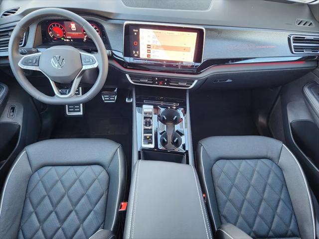 2026 Volkswagen Atlas Cross Sport SEL Premium R-Line