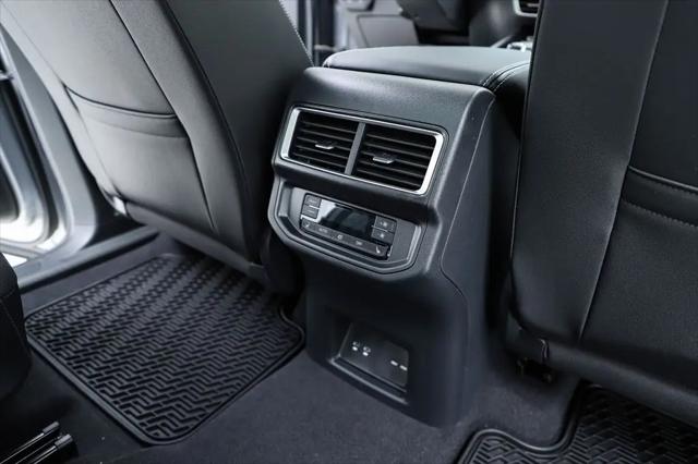 2026 Volkswagen Atlas SEL Premium R-Line
