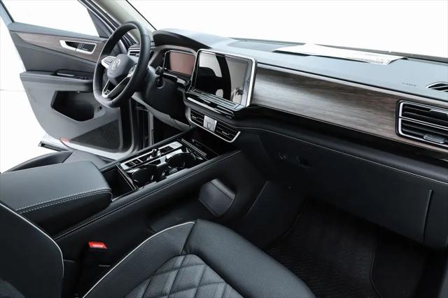 2026 Volkswagen Atlas SEL Premium R-Line