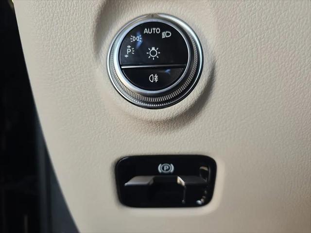 2026 Mercedes-Benz C-CLASS C 300 C 300