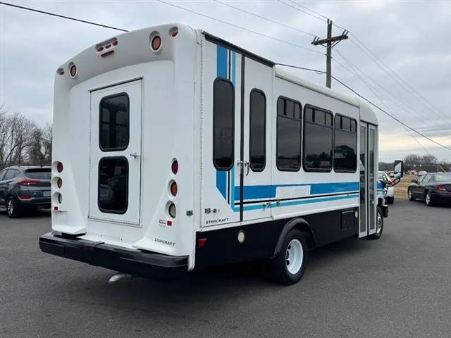 2014 Ford E-450 Cutaway E-450