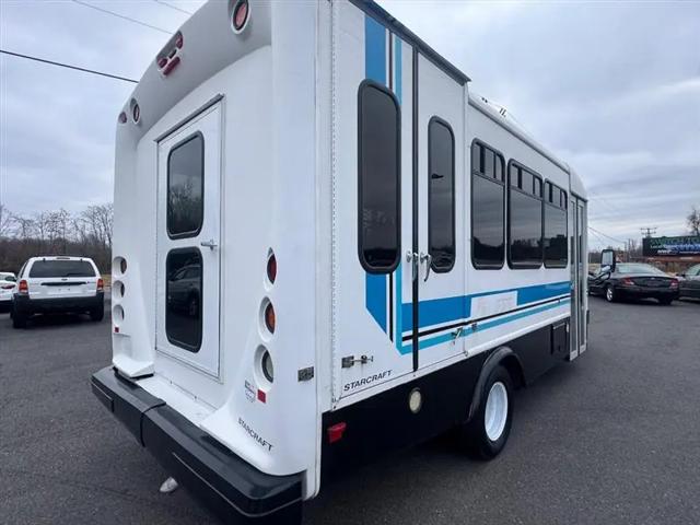 2014 Ford E-450 Cutaway E-450