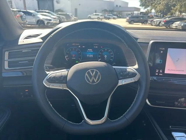 2026 Volkswagen Atlas SE with Technology