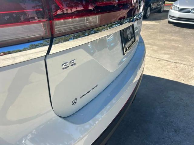 2026 Volkswagen Atlas SE with Technology