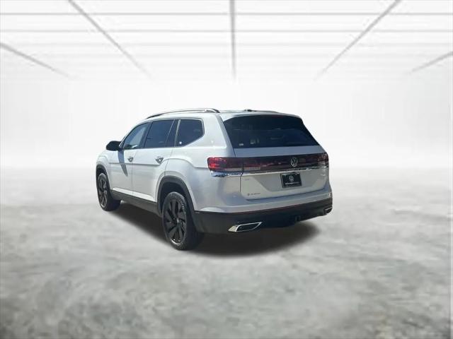 2026 Volkswagen Atlas SE with Technology