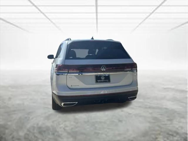 2026 Volkswagen Atlas SE with Technology