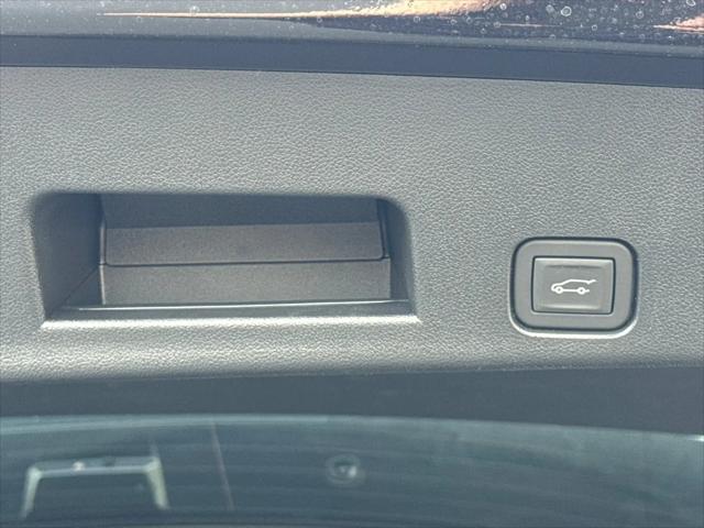 2026 GMC Acadia Denali Ultimate AWD