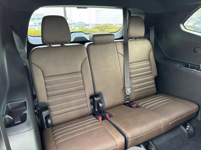 2026 GMC Acadia Denali Ultimate AWD