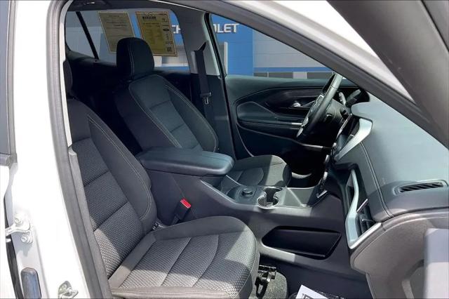 2024 GMC Terrain AWD SLE