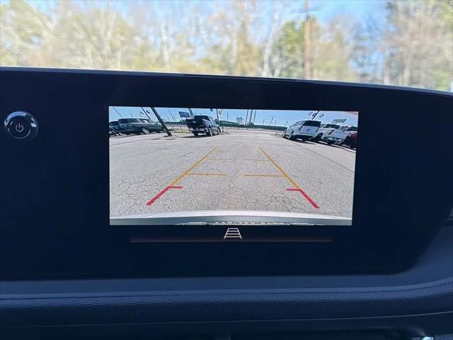2026 Buick NV Preferred FWD