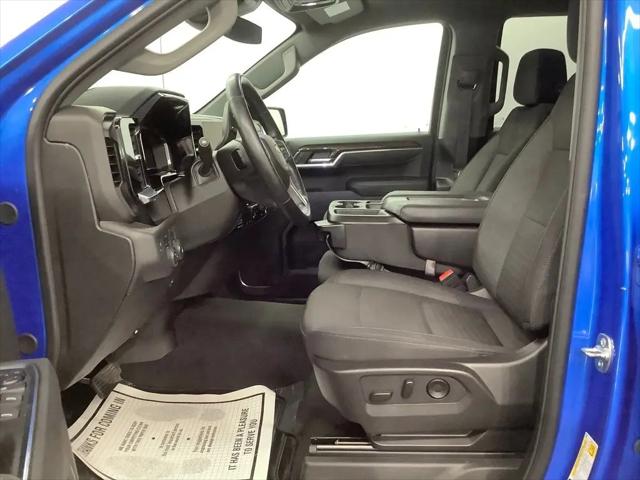 2025 Chevrolet Silverado 1500 4WD LT