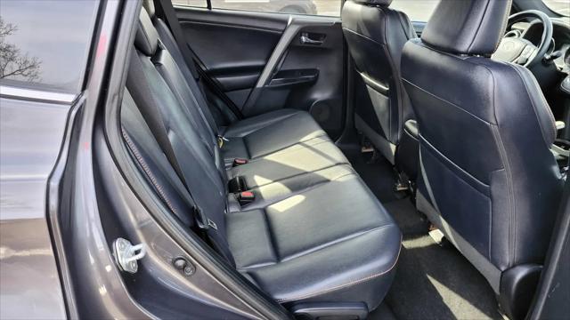 2016 Toyota RAV4 SE