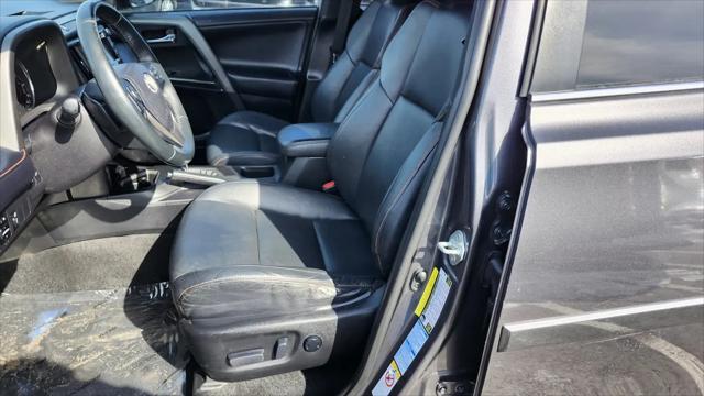 2016 Toyota RAV4 SE