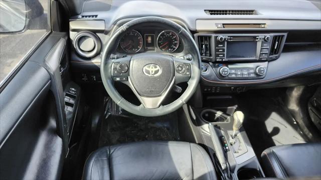 2016 Toyota RAV4 SE