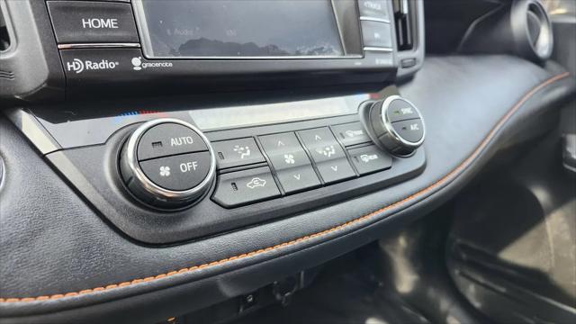 2016 Toyota RAV4 SE