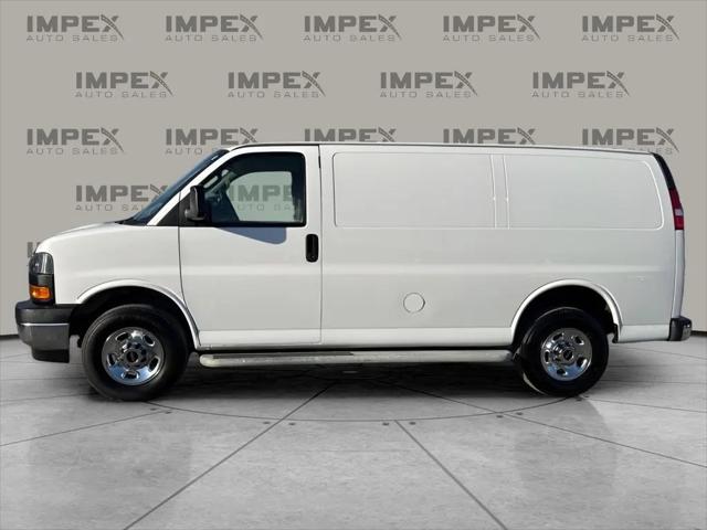 2023 GMC Savana 2500 Work Van