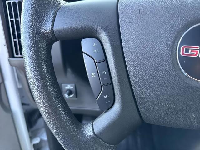 2023 GMC Savana 2500 Work Van