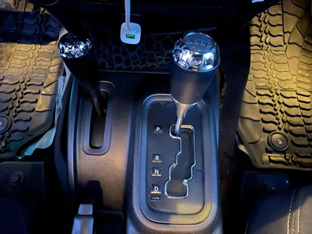 2018 Jeep Wrangler JK Unlimited Golden Eagle 4x4