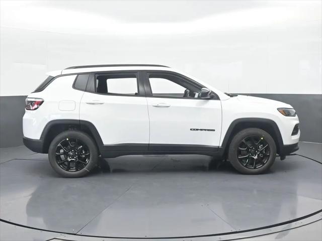 2026 Jeep Compass Latitude Altitude