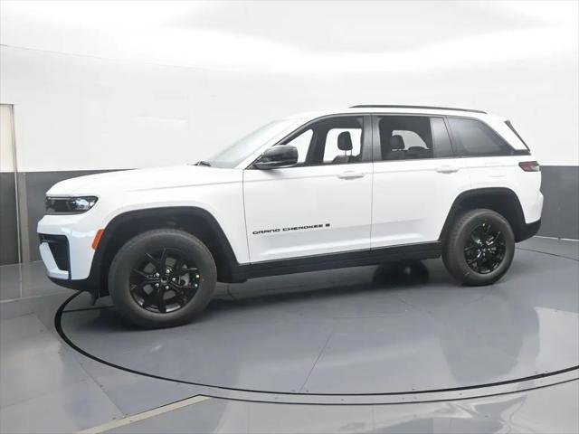 2026 Jeep Grand Cherokee Altitude 4x2
